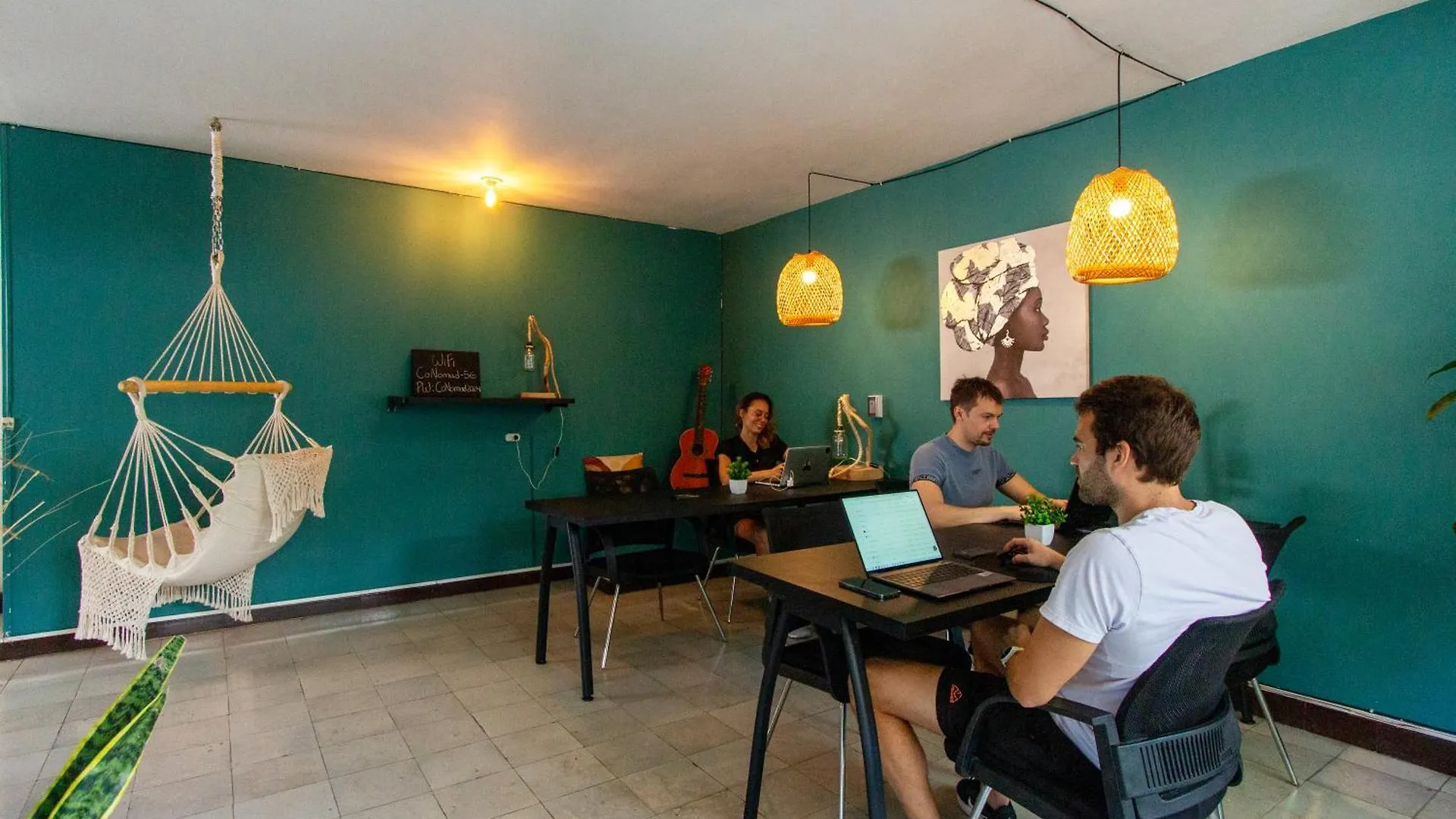 Ostello Conomad House - Coliving & Coworking Medellín Colombia